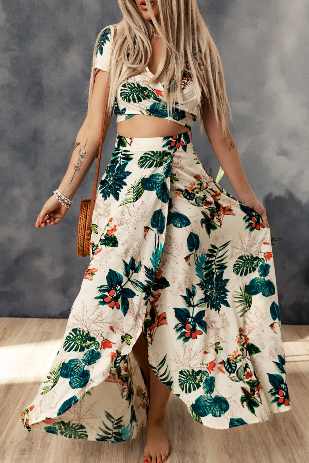 Fashion Tropical Print Crop Top and Maxi Skirt outfit 2 piece Set Fashion Sets