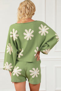 Matching Outfit Set Green Flower Print Bubble Sleeve Knitted Sweater and Shorts Set