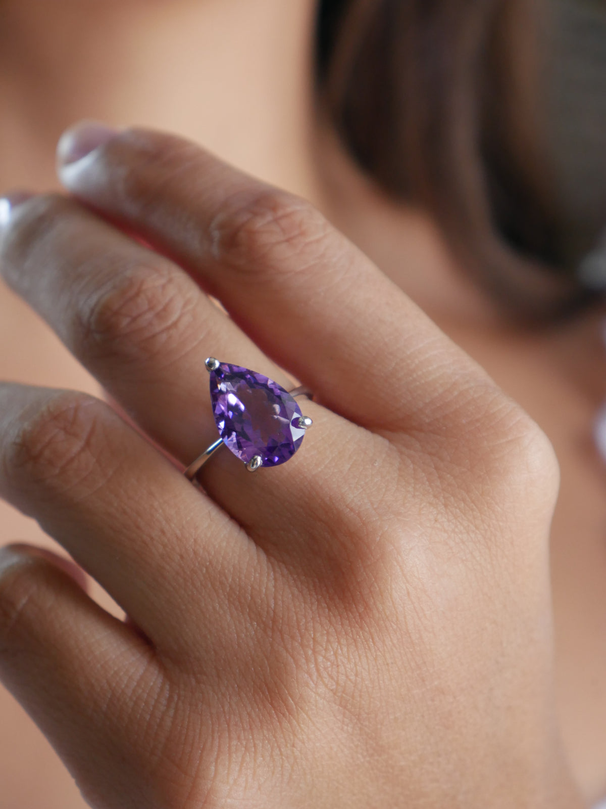 rings, silver ring, 925, amethyst ring, purple rings, pear shape birthstone rings, engagement rings, birthstone engagement rings, pear shaped rings, cool rings, cocktail rings, jewelry, trending on tiktok, accessories, fashion jewelry, white gold rings, purple rings, february birthstone rings, long rings, rings for the index finger, nice rings, dainty rings, statement rings, fine jewelry, pear shape rings, tear shape purple ring, gift ideas, anniversary, birthday, wedding jewelry , amethyst jewelry, ring