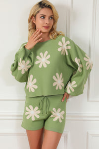 Matching Outfit Set Green Flower Print Bubble Sleeve Knitted Sweater and Shorts Set