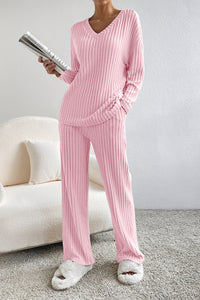 Pajamas, nice pajamas, long sleeve pajamas, pink pajamas, cute pajamas, loungewear, loungewear sets, pajama sets, pink pajamas 