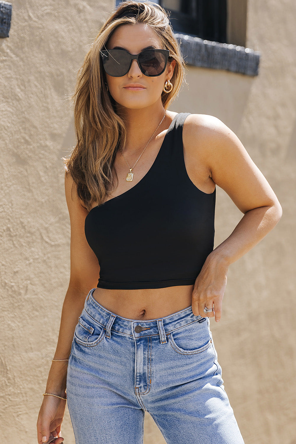 Black One Shoulder Sleeveless Crop Top Sexy Shirt