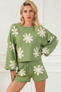 Matching Outfit Set Green Flower Print Bubble Sleeve Knitted Sweater and Shorts Set