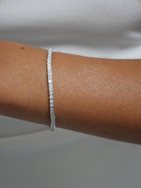 bracelets, silver bracelet, 925, zircon tennis bracelet, nickefree jewelry, accessories, daint bracelets, elegant bracelets, jewelry for special occasions, bracelets for special occasions, fashion jewelry, affordable jewelry, fine jewelry, nice bracelets, bracelets with rhinestones, trending accessories on tiktok, gift ideas, graduation gift, anniversary gift, birthday gifts, cool jewelry, Kesley Boutique, dainty bracelets, jewelry, statement bracelets, cool jewelry, cool bracelets, designer bracelets