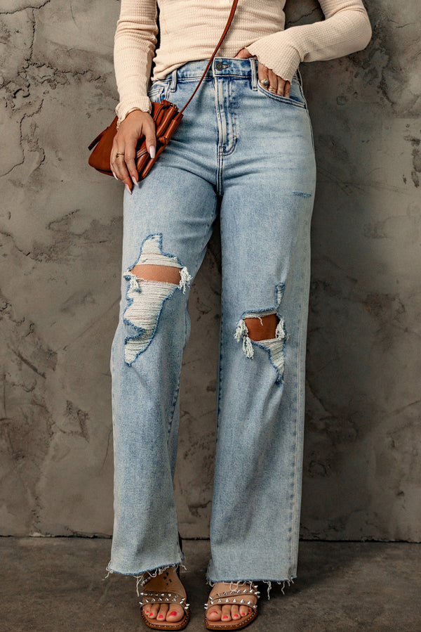 jeans, ripped jeans, pants, bottoms, womens pants, womens clothing, cute clothes, outfit ideas, trending on instagram and tiktok, nice jeans, fashion, style, cool clothes, cool clothing, comfortable jeans, online boutiques, top fashion brands