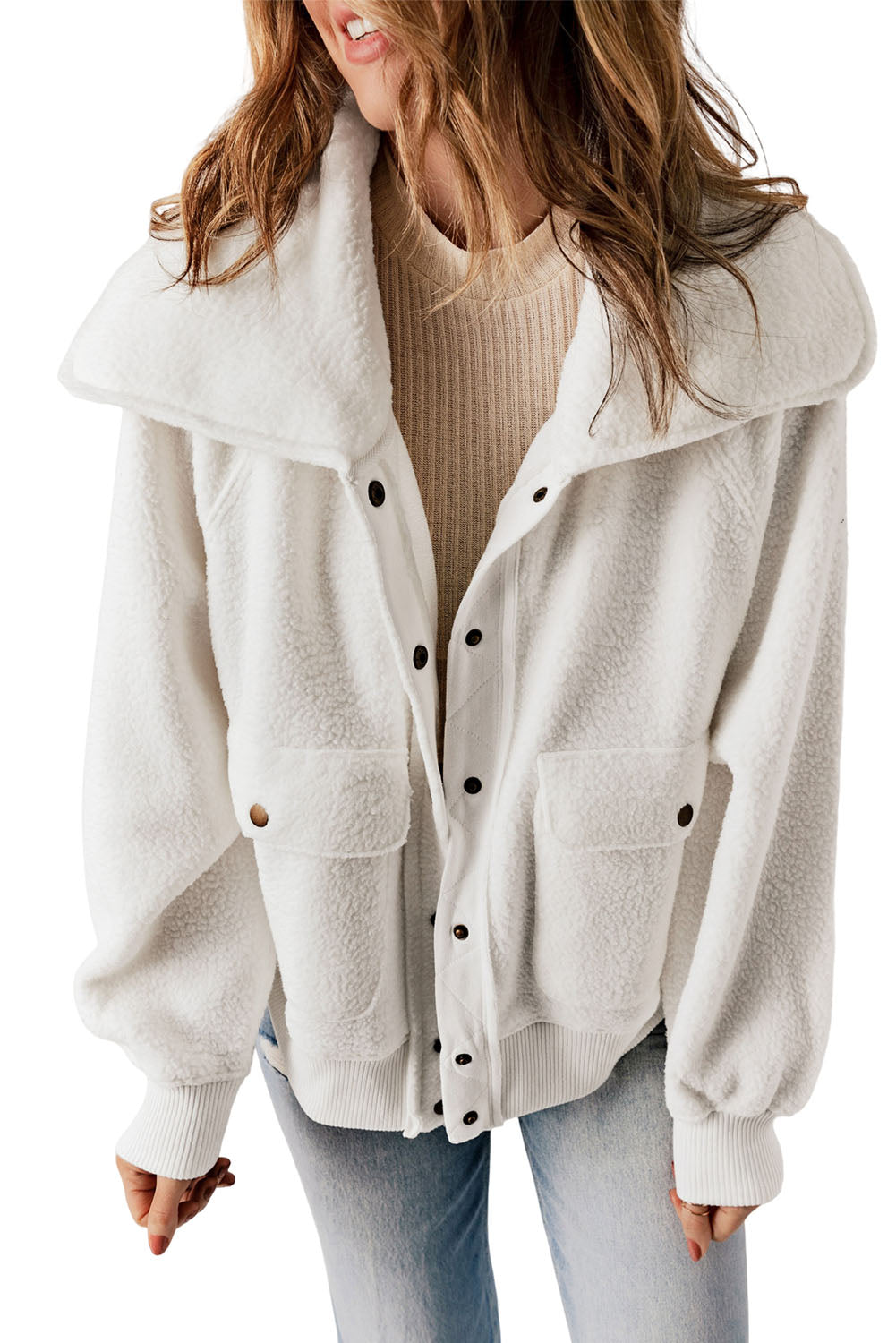 Women’s White Button Flap Pocket Spread Collar Fleece Jacket. outerwear