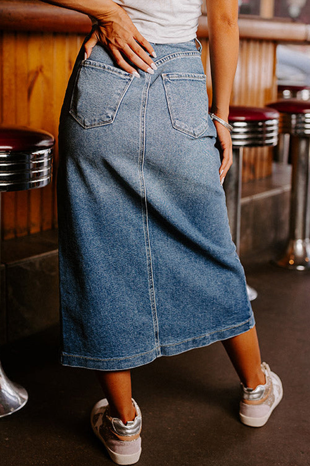 Women’s Jean Skirt with Pockets Front Slit Midi Denim Skirt