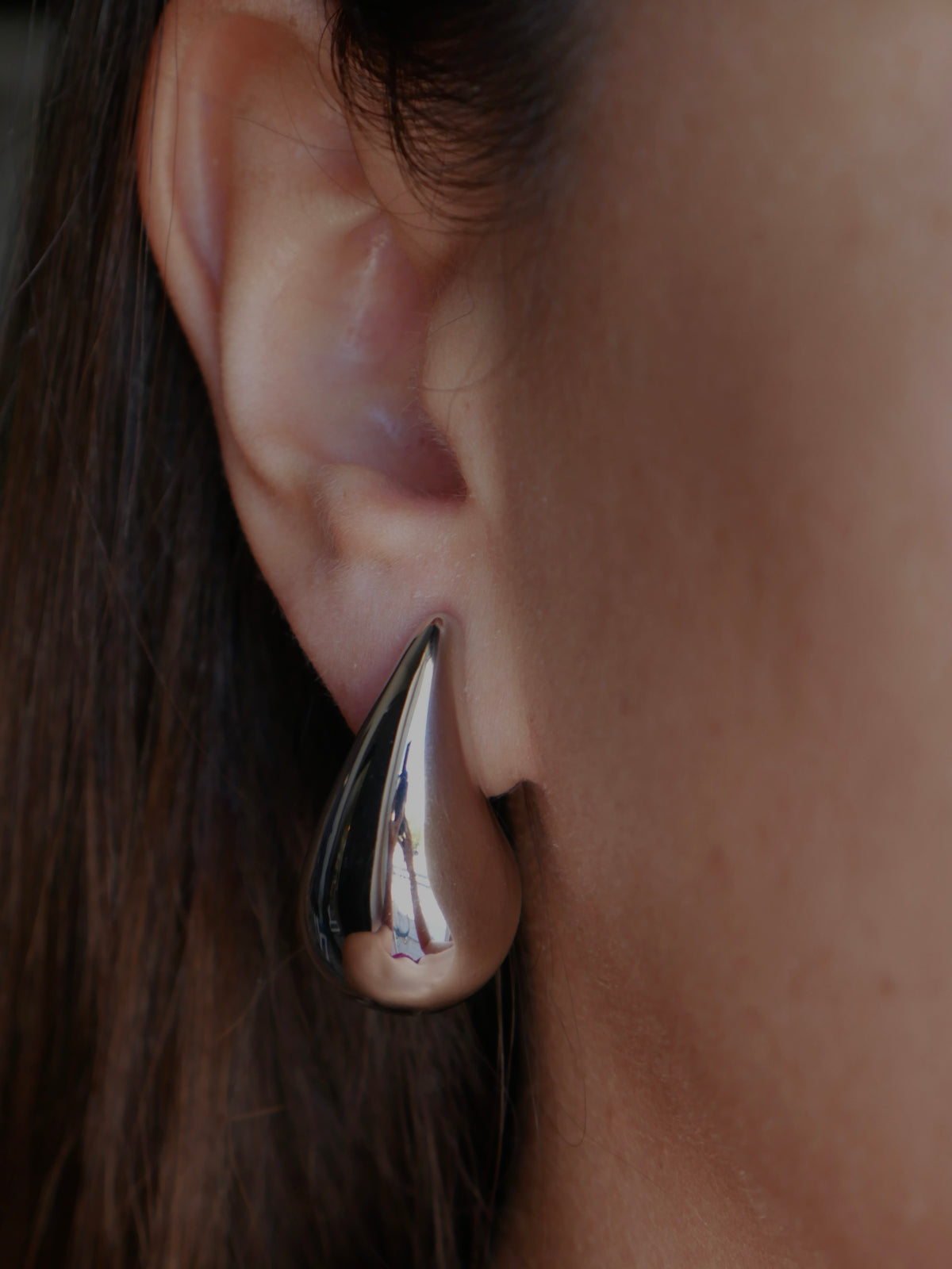 Earrings, Silver Earrings, Big earrings, white gold earrings, bottega dupe earrings , chunky earrings, statement earrings, silver drop earrings, hoop earrings, fashion jewelry, accessories, trending on tiktok, big silver earrings , accessories, Gift ideas, christmas gift ideas, birthday gift ideas, anniversary gift ideas, jewelry ideas, cool jewelry, affordable jewelry, cheap jewelry good quality, big silver earrings, hypoallergenic earrings, bubble earrings, chunky silver earrings, statement jewelry 