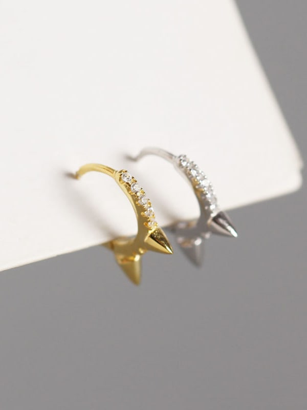 earrings, small hoop earrings, dagger earrings, huggie earrings, gold earrings, small hoop earrings in gold, small hoop earrings in silver, nice jewelry, womens jewelry, earrings for women, earrings for men, jewelry websites, birthday gifts, new womens fashion, trending jewelry, popular jewelry, hypoallergenic jewelry, trending accessories, birthday gifts, anniversary gifts, fashion gifts, tiktok fashion, jewelry on instagram, kesley jewelry