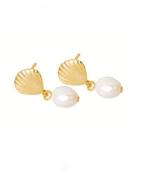 seashell earrings, pearl earrings, gold plated earrings, seashell with pearl earrings, fashion jewelry, summer jewelry, vacation jewelry, nickel free earrings, birthday gift ideas, earrings for sensitive ears, luxury designer waterproof earrings, summer accessories, vacation jewelry, real pearl earrings, designer inspired, luxury earrings, anti tarnish earrings, nice jewelry, kesley boutique