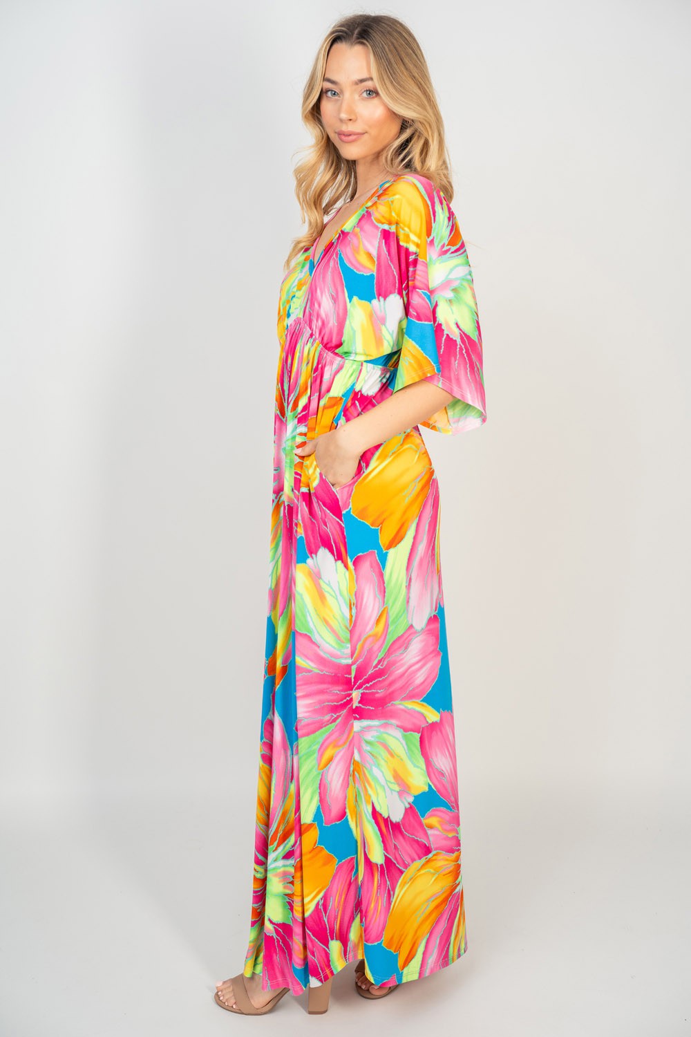 Colorful Short Sleeve Maxi Dress Women's Casual Printed V-Neck Maxi Dress with Pockets