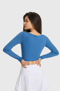 Nylon Workout Shirt Cutout Long Sleeve Cropped Thumbhole Top Women’s Sports Fashion