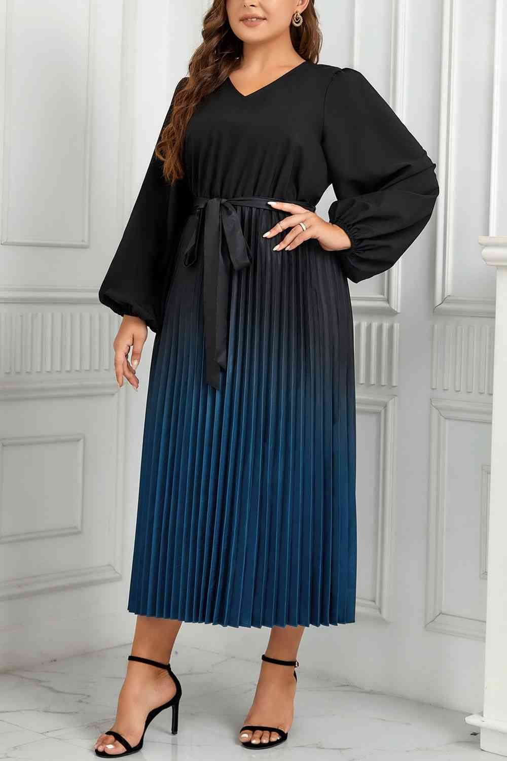 Womens Plus Size Dress Black and Blue  V-Neck Long Sleeve Pleated Tie Waist Midi Dress