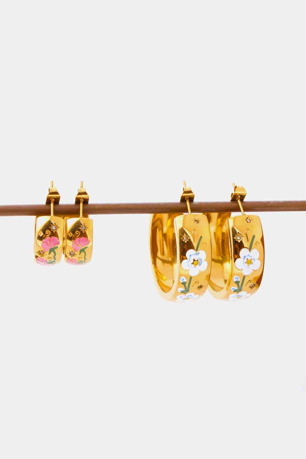 earrings, hoop earrings, gold earrings, cute earrings, flower earrings, jewelry trending on tiktok, jewelry websites, womens earrings, birthdya gifts, anniversary gifts, graduation gifts, nice jewelry, waterproof earrings, fashion jewelry, fine jewelry, gold jewelry, earring ideas, nice earrings