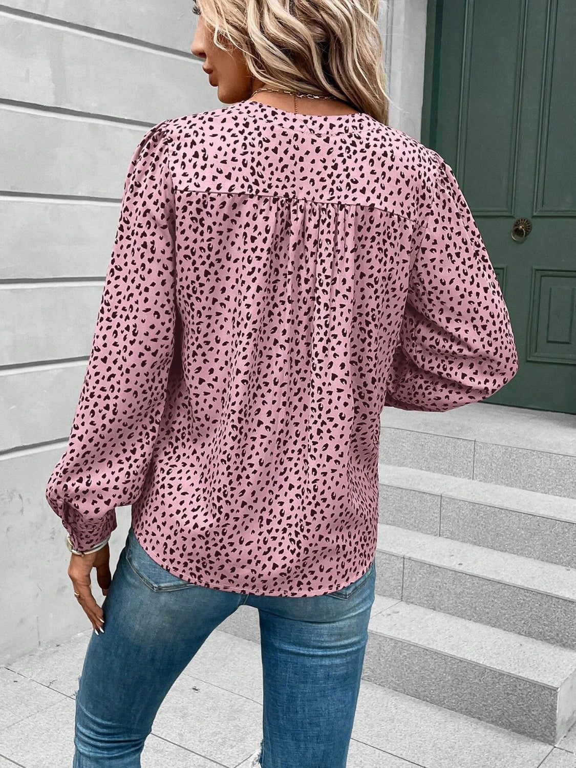 Ladies Long Sleeve Shirt Printed Notched Long Sleeve Blouse