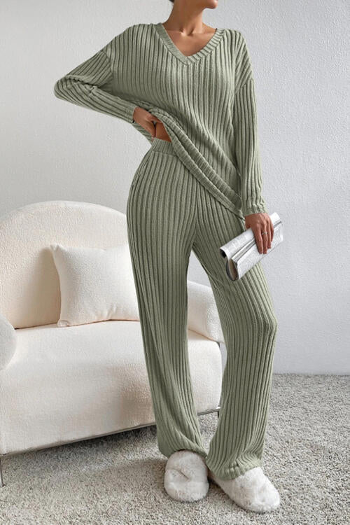 Women's comfortable Loungewear Set Pajamas  Ribbed V-Neck Top and Pants Set