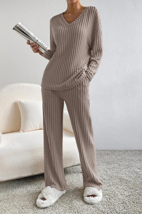 Women's comfortable Loungewear Set Pajamas  Ribbed V-Neck Top and Pants Set