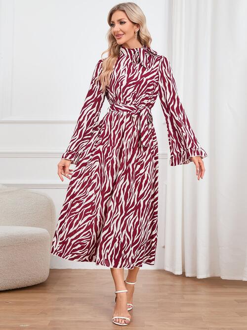 dresses, long sleeve dress, womens clothing, womens fashion, work clothes, professional dresses, midi dress, pint dress, winter dress, affordable clothing, cheap clothes, long sleeve dresses, trending fashion, birthdya gifts, anniversary gifts, holiday gifts, holiday dress, office dress