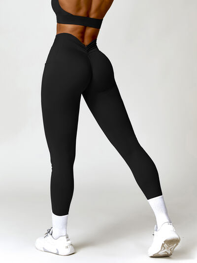 Ruched Pocketed High Waist Active Nylon Sports Sweatproof Leggings