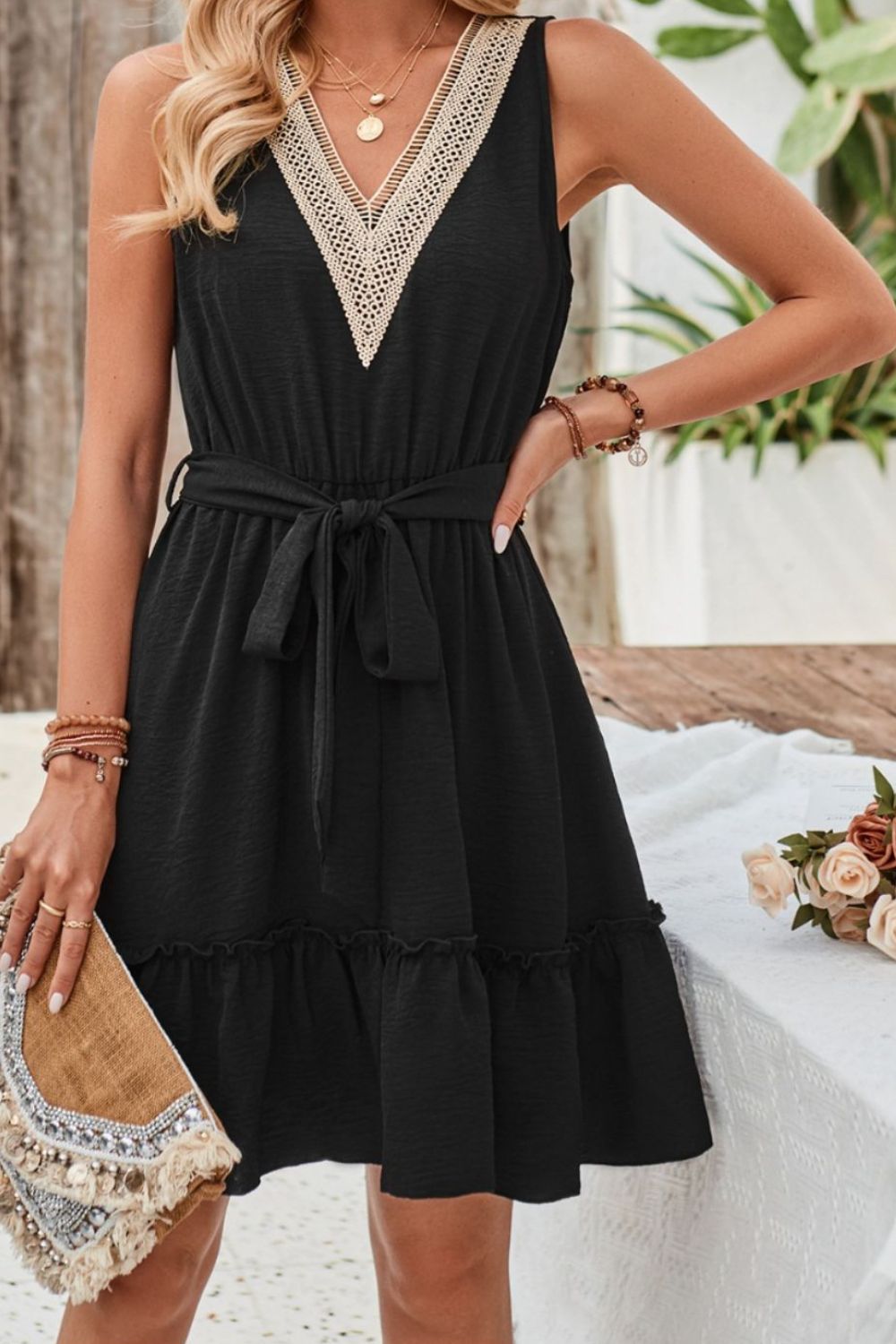 Cami Dress Casual and Confortable V Neck Waist Tie Frill Sleeveless Mini Dress