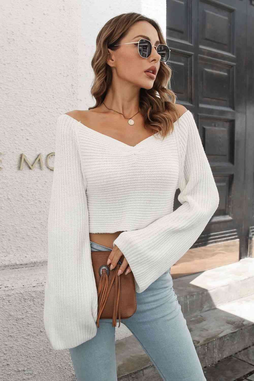 Cropped Fashion Sweater Top V-Neck Flare Long Sleeve Knit Crop Top Women’s casual wear