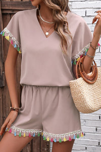 Matching Outfit Set Women's V-Neck Top and Shorts Set Tassel Decor Shirt and Tassel Shorts