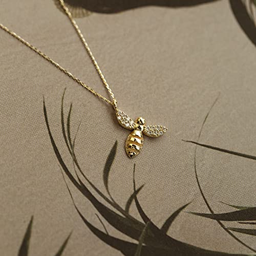 14k Solid Gold Bee Necklace | 14k Yellow Gold Bumble Bee Necklace for Women | Animal Pendant Necklaces | Dainty Nature Themed Jewelry | Gifts for All Occasions, 18"