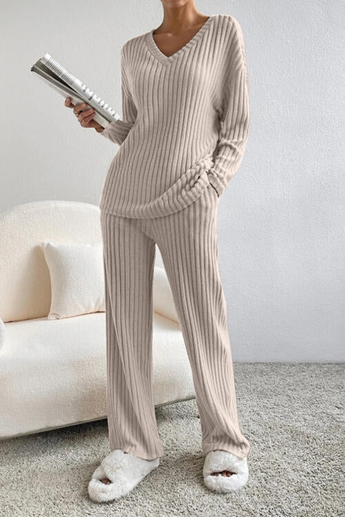 Women's comfortable Loungewear Set Pajamas  Ribbed V-Neck Top and Pants Set