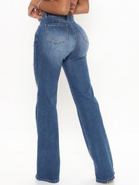 pants for bi butts, jeans for big butts, nice jeans, denim, womens clothing, pants, womens pants, nice pants, straight leg jeans, nice clothes, cool clothes, fashion, style, outfit idea, jeans, womens jeans, denim pants, denim, cool clothes trending on tikto and instagram