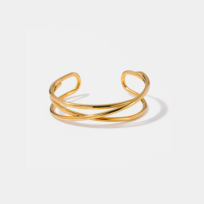 bracelets, gold bracelets, gold cuff bracelets, gold jewelry, gold accessories, gold cuffs, gold bracelets, cuff bracelets,  gold accessories, gold jewlery, nice bracelets, designer jewelry, designer bracelets, fashion jewelry, nice jewelry, bracelet ideas, trending on tiktok, nice jewelry, fashion jewelry