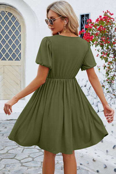 Womens V-Neck Balloon Short Sleeve Dress