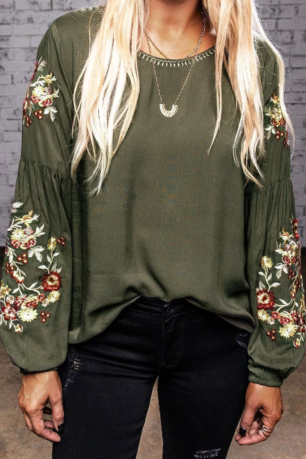 Women's Olive Green Shirt Boho Embroidered Round Neck Balloon Sleeve T-Shirt