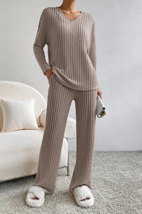 Women's comfortable Loungewear Set Pajamas  Ribbed V-Neck Top and Pants Set