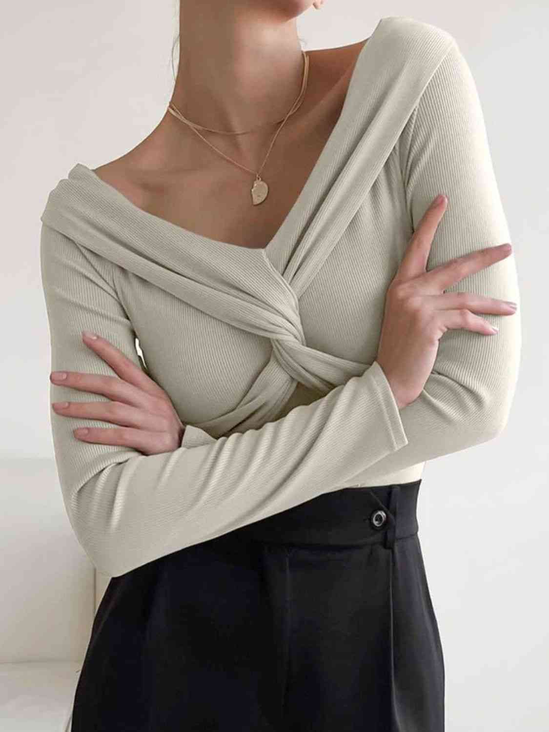 Women's Casual Shirt  V-Neck Twisted Long Sleeve Off The Shoulder Knit Top