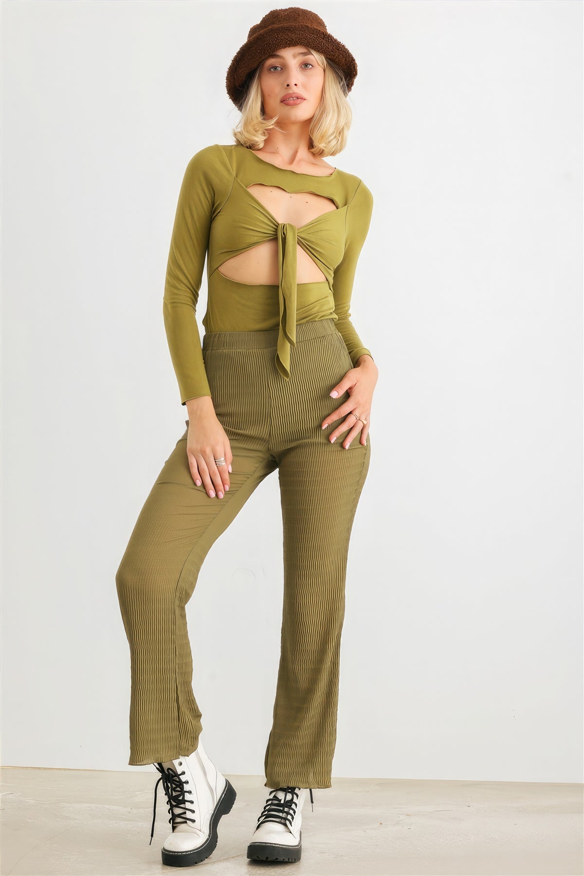 Long Sleeve Bodysuit Women's Fashion Sexy Green Cut-out Tie Long Sleeve Knit Top