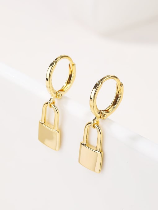 Medium Golden Lock Leveback Kesley Daily Earrings