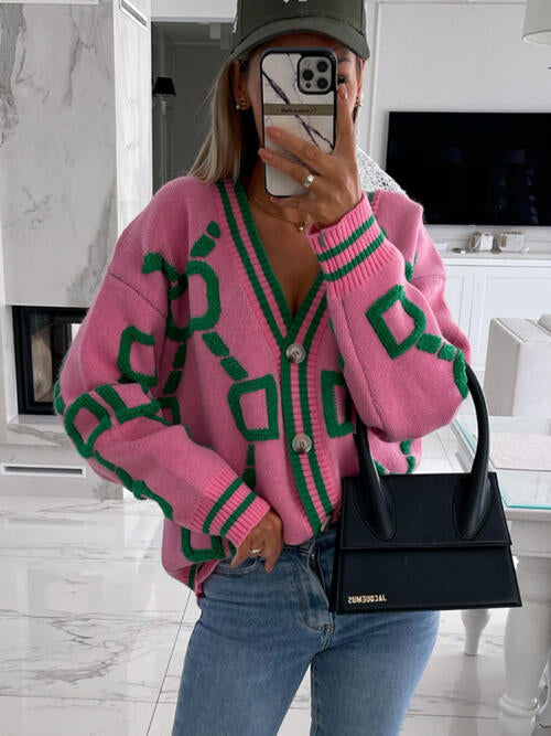 sweaters, pink sweaters, fashionable sweaters, pink and green clothing delat zeta clothing, delta zeta acessories, nice sweaters,  casual clothing, loose sweaters, cute clothes