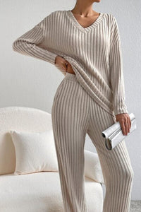 Women's comfortable Loungewear Set Pajamas  Ribbed V-Neck Top and Pants Set