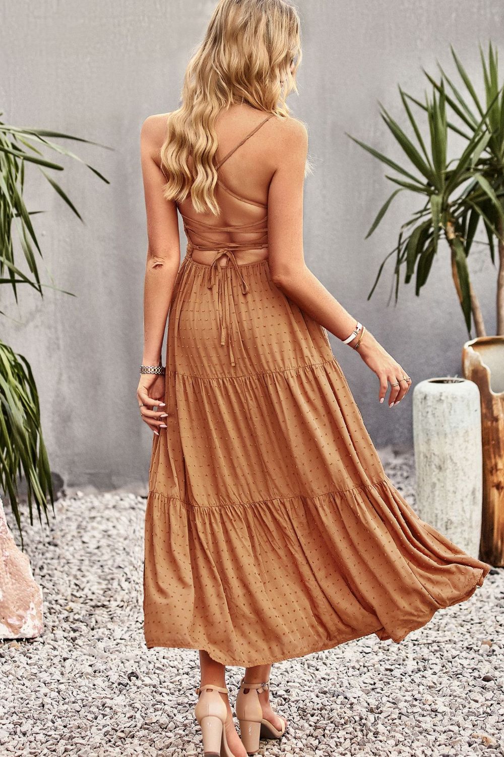 Casual Maxi Dress Backless Cutout Vacation Fashion Women's Boho Fashion Smocked Lace-Up Tiered Dress KESLEY