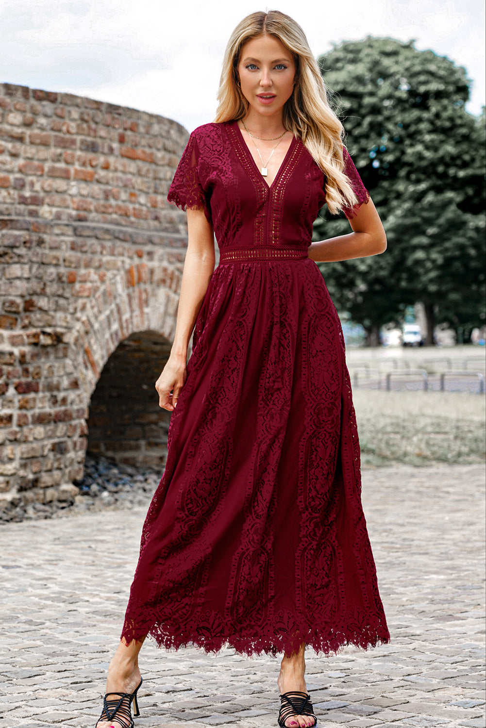 Casual Long Dress Women’s Fashion Scalloped Trim Lace Short Sleeve Plunge Maxi Dress