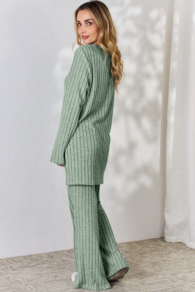 Matching Fashion Set  Ribbed High-Low Long Sleeve T-Shirt and Wide Leg Pants Set Casual Wear and Loungewear