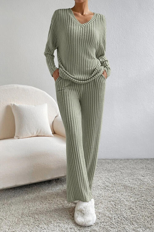 Women's comfortable Loungewear Set Pajamas  Ribbed V-Neck Top and Pants Set