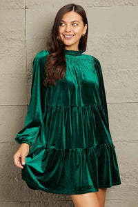 dresses, womens dresses, womens dress, green dress, dresses for the fall, winter dresses, cute dresses, long sleeve dresses, short dresses, long sleeve dresses, velvet dresses