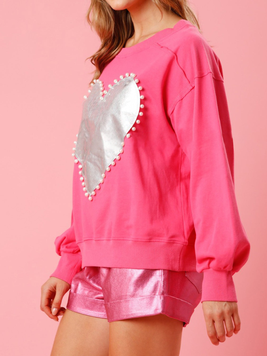 Pink Heart Shape Sweater Women's Fashion  Pearl Trim Round Neck Sweatshirt