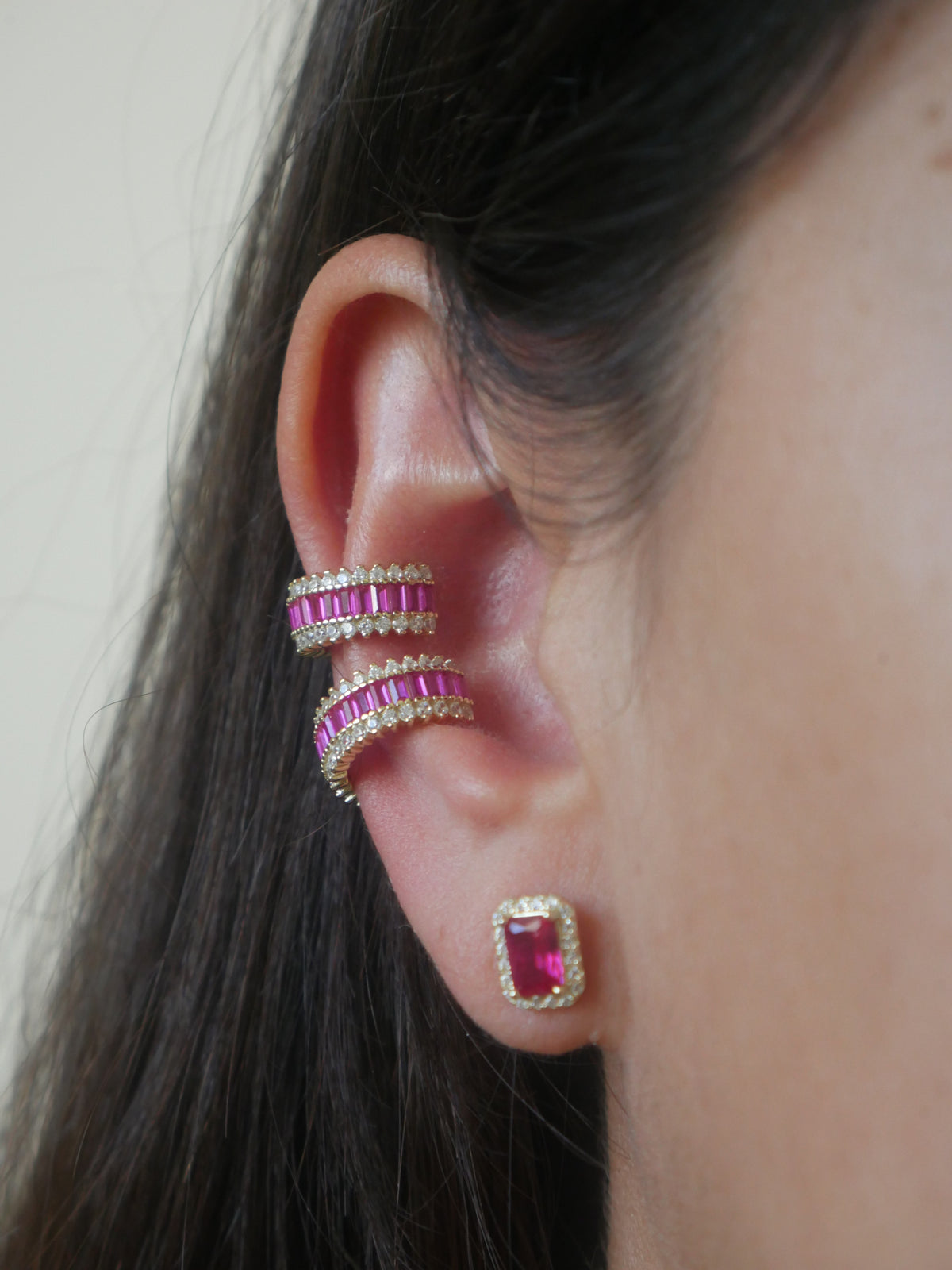 earrings, gold earrings, gold plated earrings, ear cuffs, conch ear cuffs, cool ear cuffs, statement earrings, ear cuffs with rhinestones, rhinestone earrings, stud earrings, pink earrings, pink rhinestone jewelry, hypoallergenic earrings, fashion jewelry, fine jewelry, cool earrings, fine jewelry, accessories, trending on tiktok, affordable jewelry, affordable jewelry, nice jewelry, christmas gift ideas, dainty earrings, pink diamond jewelry, 925 jewelry with cubic zirconia, earrings