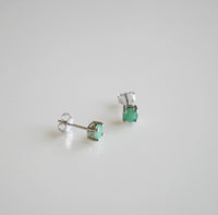 emerald stud earrings, unisex green and silver earrings, white gold, august birthstone earrings, small stud earrings, waterproof, unisex, designer earrings for men and woman and kids, green gem earrings, popular on instagram and tiktok kesleyboutique, jewelry with crystals, festival earrings, birthday gift idea