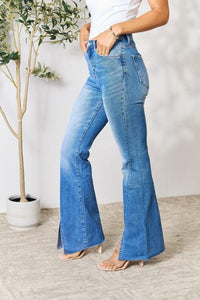 jeans, flare jeans, blue jeans, womens clothing, affordable jeans, nice jeans, bell bottom jeans, nice jeans, good quality jeans, womens jeans, birthday gifts, holiday gifts, womens fashion, bottoms, womens bottoms, womens pants , high waist jeans, washed out jeans, light blue jeans