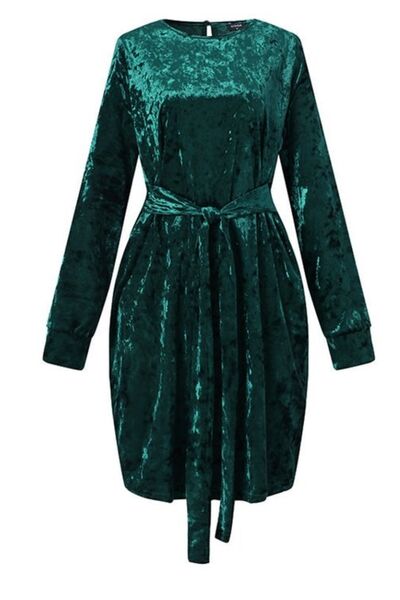 dress, dresses, velvet dresses, long sleeve dresses, womens fashion, womens clothing, cute dresses, outfit ideas, cheap dresses, dresses for the winter, dresses for the spring, birthdya outfit ideas, cute clothes, cheap dresses, nice womens clothing, dresses that tie at the waist, comfortable dresses, fashion websites, dinner outfit ideas, cute womens clothing, new womens fashion, popular dresses, green dress, green velvet dress, dresses for special occasions 