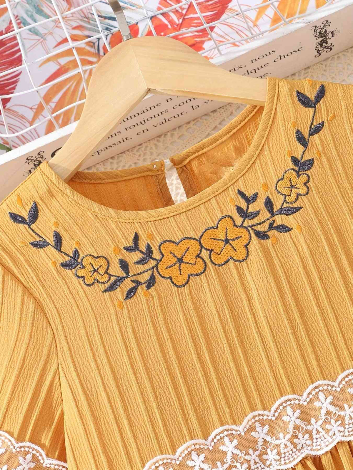 Lace Waistband Embroidery Round Neck Flounce Sleeve Dress Girls Clothing Kids Fashion