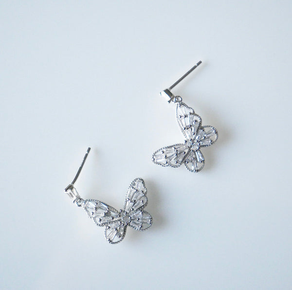 Diamond Butterfly Earrings CZ  Sterling Silver Gold Butterly Earrings with Diamonds CZ in sterling silver for sensitive ears, hypo-allergenic earrings and water resistant earrings. Shopping in Miami, Cute jewelry store in Miami. Cute jewelry store in Brickell. Cute jewelry. 